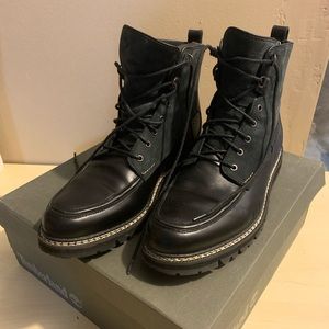 Mens TIMBERLAND boots!